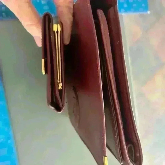 Cartier vintage bundle-elegant  Bordeaux wristlet & matching kiss lock wallet - Picture 7 of 16
